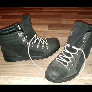 Sorel Ainsley women’s 8 black